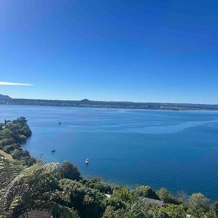 Breathtaking Views Villa Taupo Eksteriør bilde